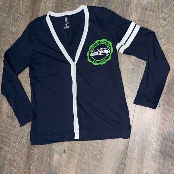 Seattle Seahawks long Sleeve Cardi ~MED~ - Picture 8 of 14